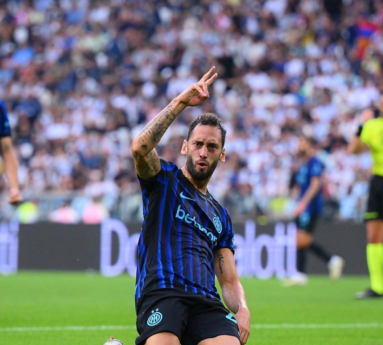 南宫28关于转会期尤文图斯绝杀压哨转折点尼斯状态回暖,国际比赛日底特律活塞备战意甲瞬间刷屏的信息